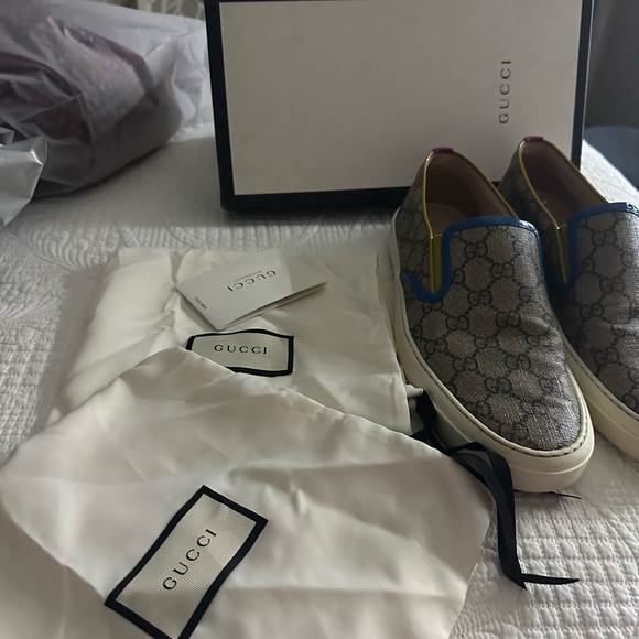 Authentic Gucci loafer size G40 - Picture 9 of 11